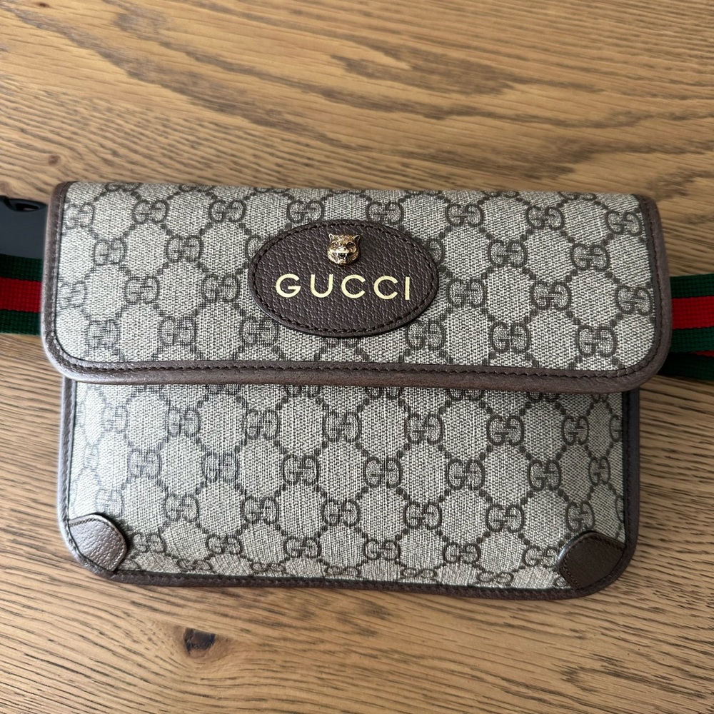 Gucci Neo supreme gg belt bag AUTHENTIC